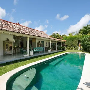 Papaya & Zen Villa