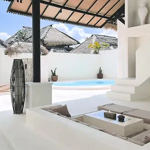De Malicott Athena Seminyak (Bali)
