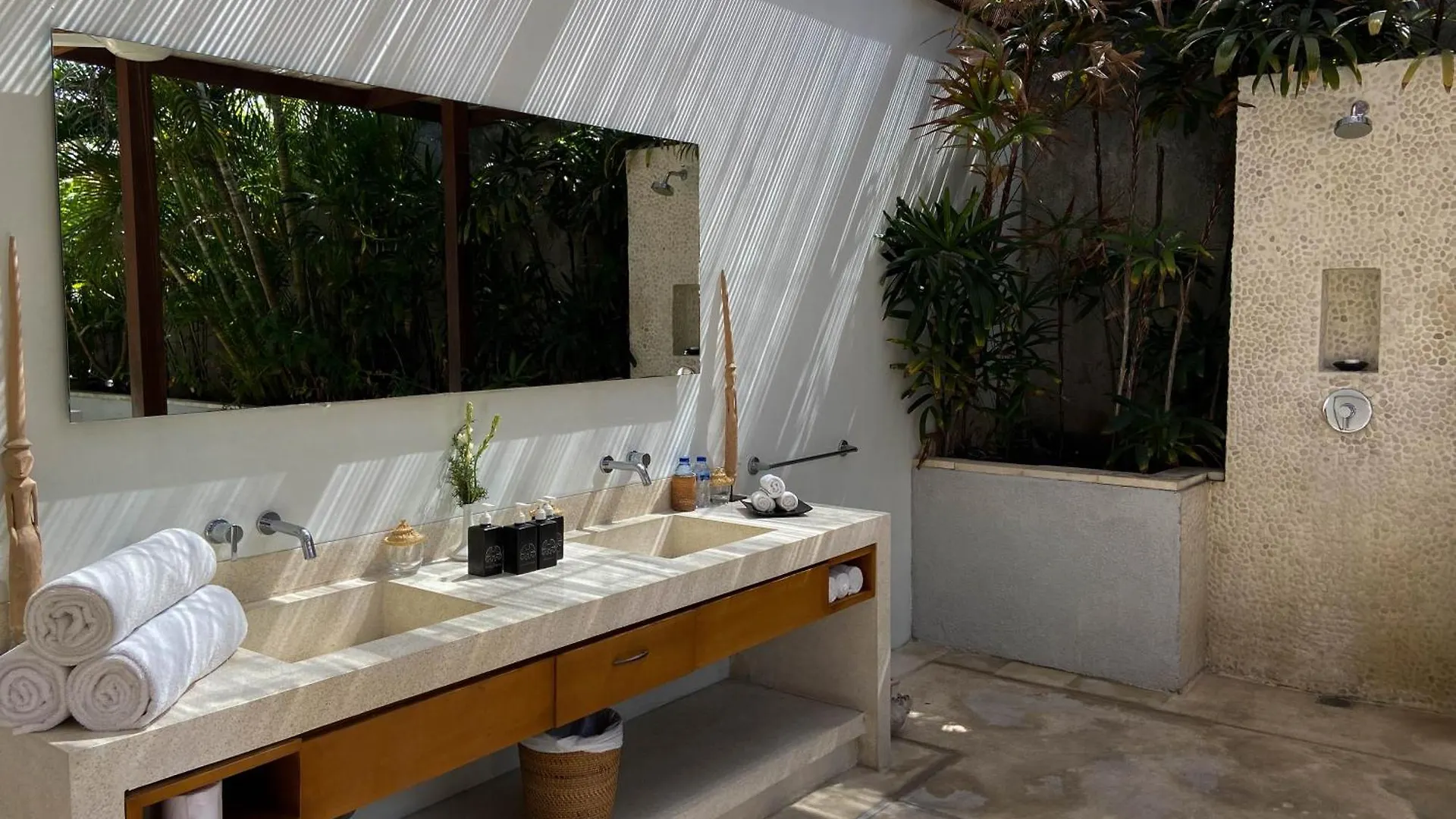 Nyaman Villas Seminyak Indonesia