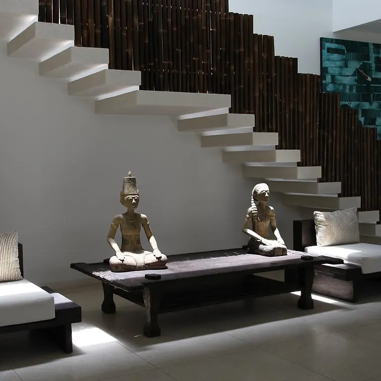 Nyaman Villas Seminyak  Seminyak (Bali)