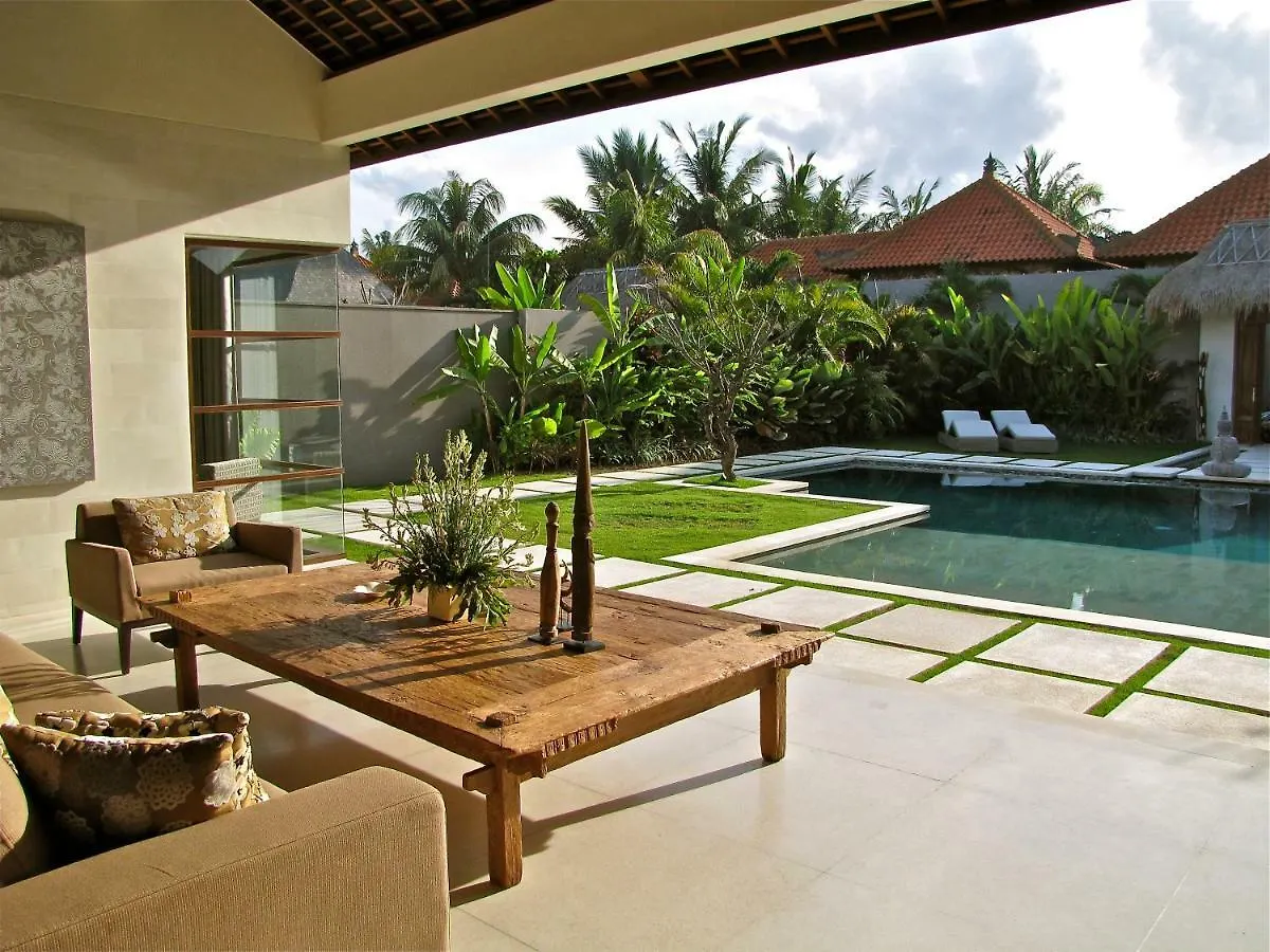 Nyaman Villas Seminyak